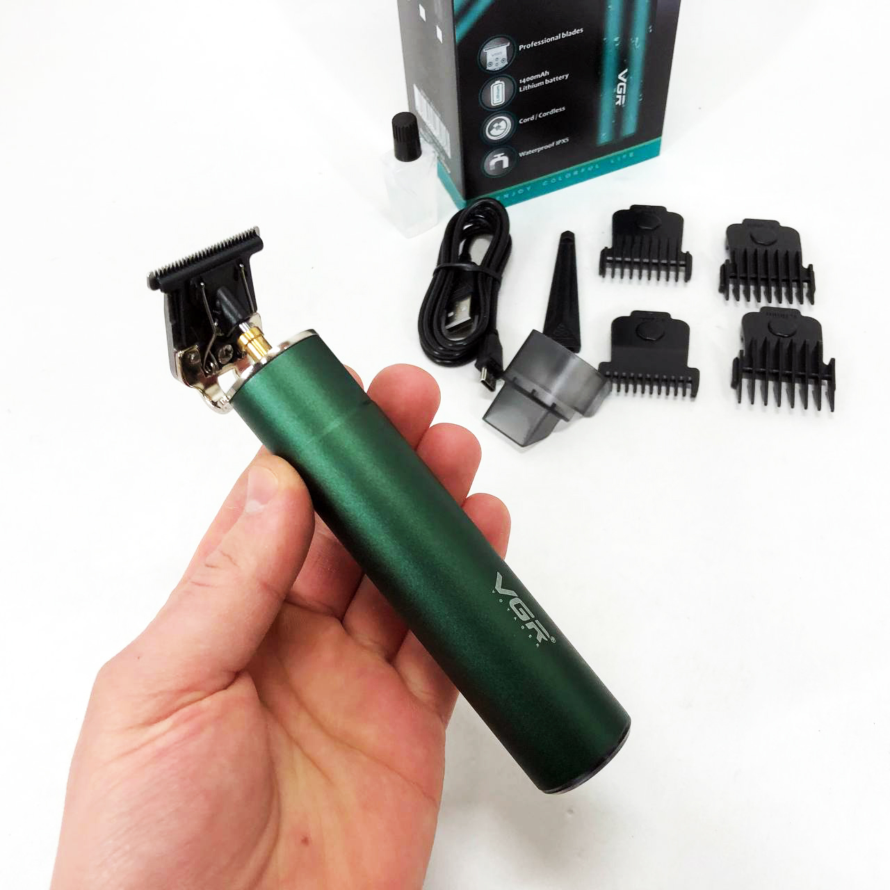 Машинка для стрижки акумуляторна VGR V-186 триммер для волосся та бороди - Зображення 12
